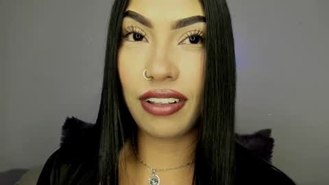 kim_mouth17 online show from May 21, 5:36 am
