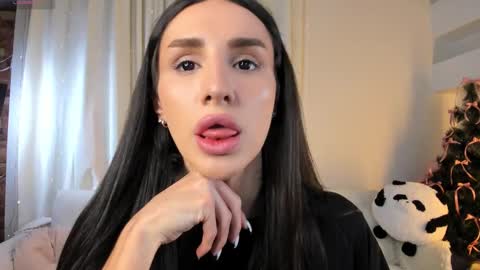 Kim Oberlin online show from December 21, 11:38 am