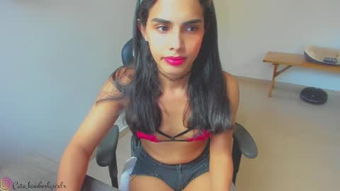 Snapshot of kim_wexler chatting on December 7, 6:54 pm OnlyFans kimberlywexlr online show from December 7, 6:54 pm