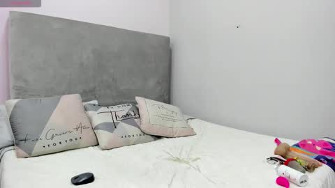 April online show from February 23, 9:06 pm