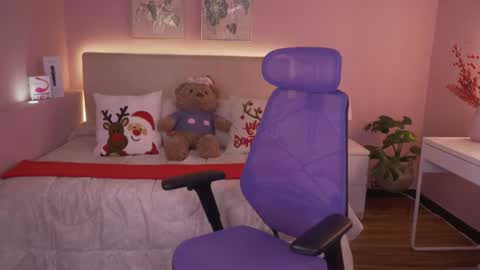 Kimberly 1200-1900 GMT-5 online show from December 16, 8:15 pm