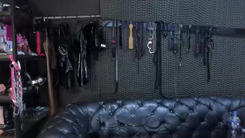 Snapshot of kimberly_swan_ chatting on October 6, 12:50 am KIMBERLY SWAN online show from October 6, 12:50 am