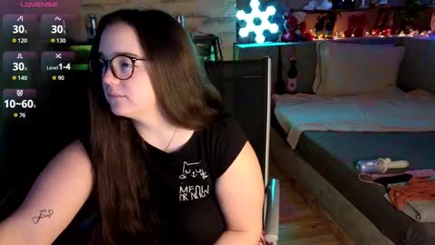 kimberlycaprice online show from February 5, 7:01 am