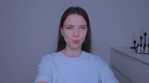 Snapshot of kimberlyhart_ chatting on February 5, 8:32 am Kimberly online show from February 5, 8:32 am