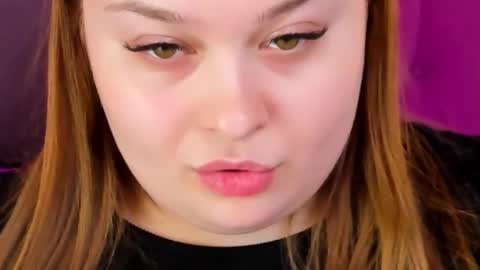 The one that you wont be able to forget online show from April 15, 8:53 pm