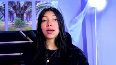 Kimberly Villalobos online show from November 1, 12:37 pm