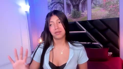 Snapshot of kimberlyvillalobos chatting on February 22, 5:57 pm Kimberly Villalobos online show from February 22, 5:57 pm