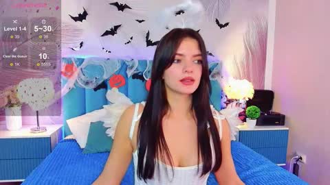 Kim online show from October 31, 7:31 am