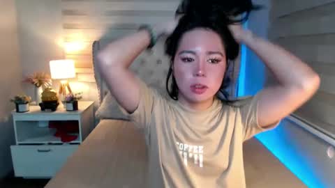 Snapshot of kimbratx chatting on February 11, 10:39 pm kimbratx online show from February 11, 10:39 pm