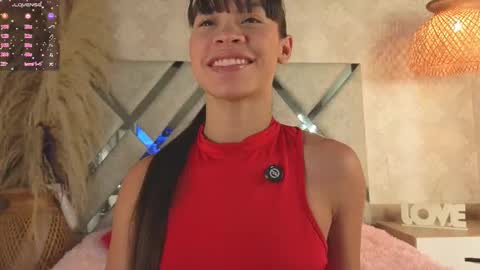 kimhilton online show from November 21, 4:10 am