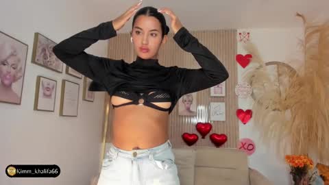 Snapshot of kimm_khalifa chatting on February 18, 10:36 pm Kim online show from February 18, 10:36 pm