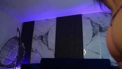 Kim online show from February 17, 1:21 pm