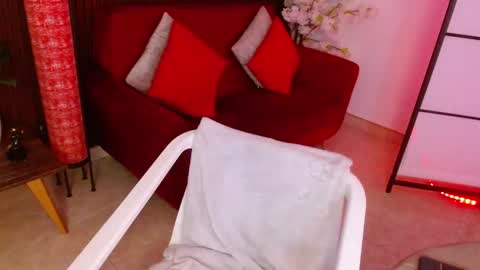 KIMMY online show from November 10, 1:03 pm