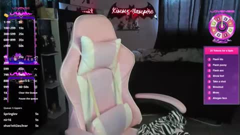 Kim  online show from March 30, 5:57 pm