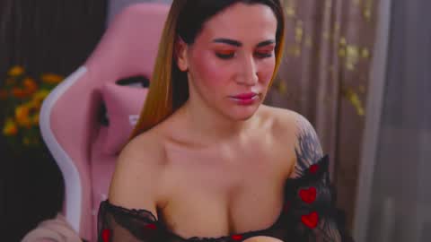 KimSkye online show from February 24, 12:52 am