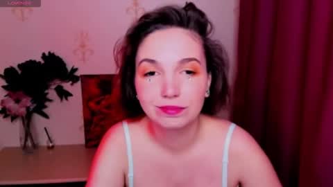 Hazel online show from October 19, 8:08 am