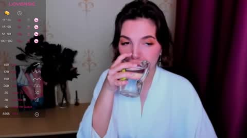 Hazel online show from September 27, 8:39 pm