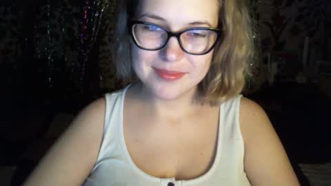 kindsweet online show from March 10, 12:07 am