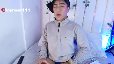 king  help me reach 100 likes online show from January 8, 3:19 am