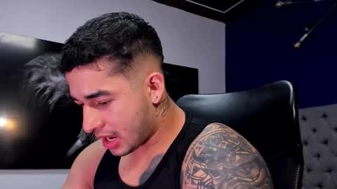 Angel Falconer online show from December 16, 1:02 am