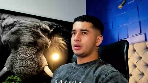 Angel Falconer online show from November 25, 1:37 am