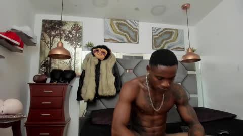 HOT MEN BLACK online show from March 19, 12:27 am