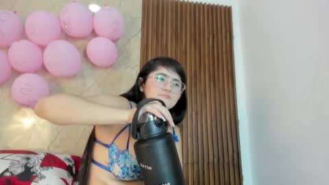 Snapshot of king_lovely_horny chatting on September 12, 6:43 pm KING online show from September 12, 6:43 pm