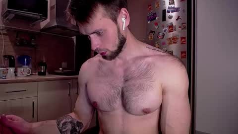 king_pong online show from December 5, 9:33 pm