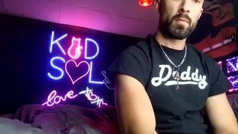 Snapshot of kingdaddysayless chatting on October 22, 10:11 pm kingdaddysayless online show from October 22, 10:11 pm