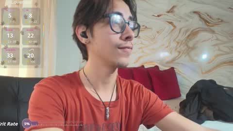 kingdanny_8 online show from February 11, 9:40 pm