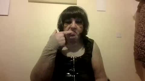 Cynthia Pvc lips online show from January 7, 4:16 pm