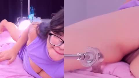 Kinky online show from February 8, 1:54 pm