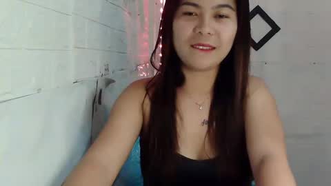 Snapshot of kinky_gurl69 chatting on December 26, 6:41 am mary online show from December 26, 6:41 am