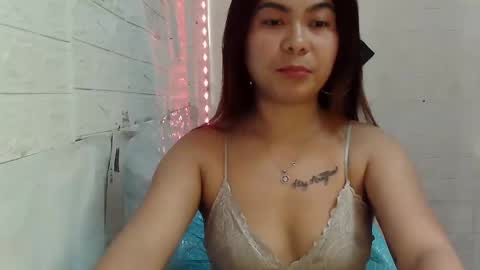 Snapshot of kinky_gurl69 chatting on January 15, 2:06 am mary online show from January 15, 2:06 am