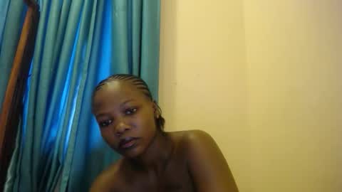 Snapshot of kinky_pixie chatting on October 10, 11:49 am Pixie online show from October 10, 11:49 am