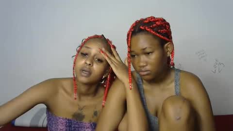 Cupshee and cushey online show from September 22, 5:44 am