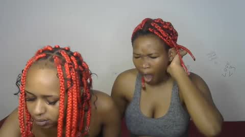 Cupshee and cushey online show from September 23, 8:19 am