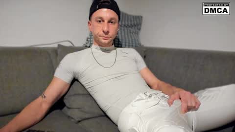 kinky_spidey online show from November 3, 7:37 pm