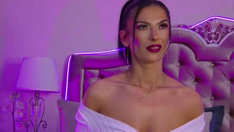 kinkyamelie online show from November 7, 6:54 pm