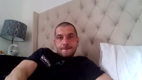 kinkycouple147 online show from April 4, 2:46 pm