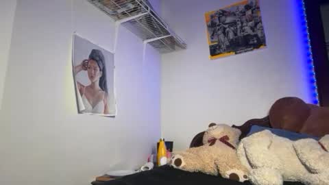 interracialfacial online show from December 3, 6:47 am