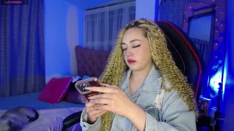  Sara  online show from March 1, 4:26 am