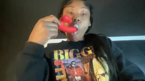 Bunniii online show from January 5, 2:49 am