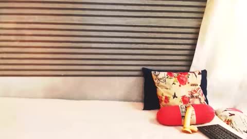 kinkynaghty online show from April 10, 9:47 am