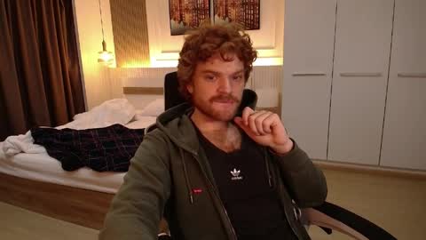 Kenny online show from April 9, 3:10 am