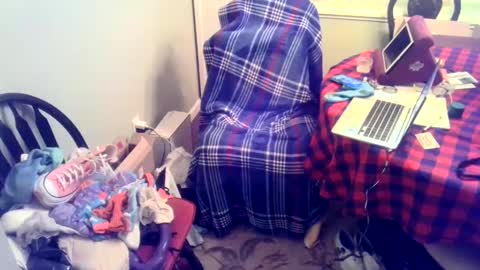 KinkySneakerGirl online show from December 11, 3:13 am