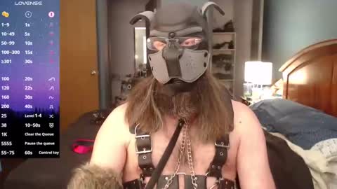 Snapshot of kinkywolf87 chatting on January 30, 7:37 pm kinkywolf87 online show from January 30, 7:37 pm