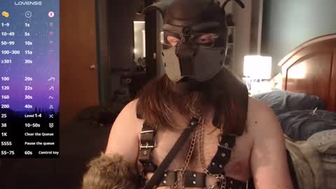 Snapshot of kinkywolf87 chatting on January 28, 10:23 pm kinkywolf87 online show from January 28, 10:23 pm