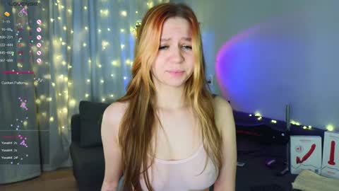 Snapshot of kira_briis chatting on January 26, 6:07 am Kira Briis online show from January 26, 6:07 am