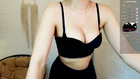 Snapshot of kira_energy chatting on September 27, 2:31 am kira_energy online show from September 27, 2:31 am